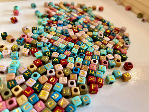 Friday, November 22nd or December 6th, 6-8:30pm :: I Heart TS, Moments & Making Friendship Bracelets