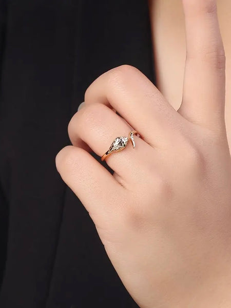 Dainty Snake Ring
