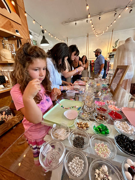 Friendship Bracelet Bar Experience : IN STORE PRIVATE EVENT + Reservation Fee