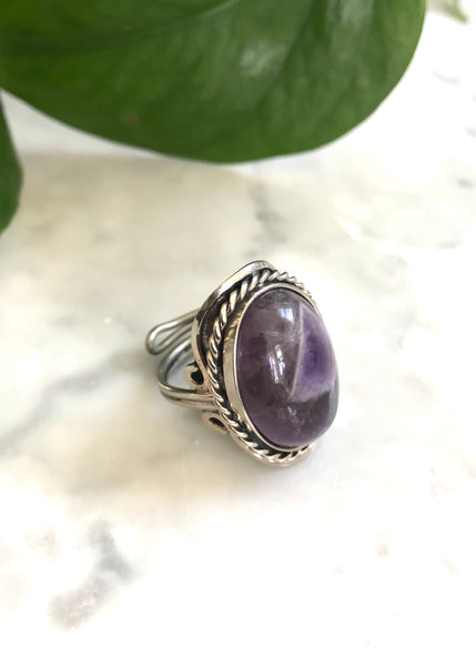 Gaby Amethyst Stone Ring