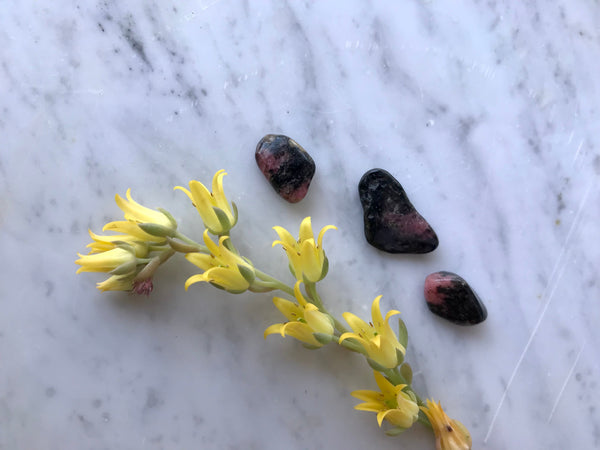 Rhodonite Crystal Stone
