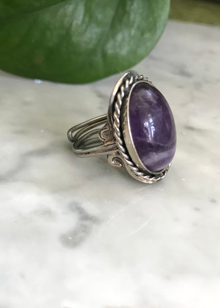 Gaby Amethyst Stone Ring