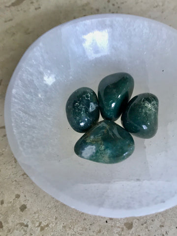 Moss Agate Crystal Stone