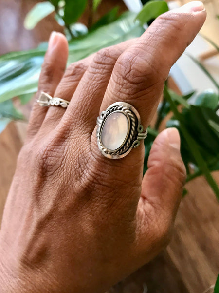 Gaby Mother of Pearl Ring