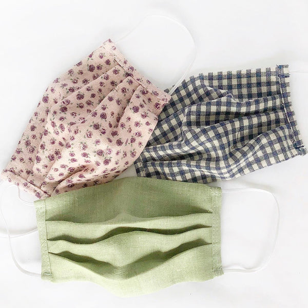 MAKE Collectives Linen Cotton Pleated Mask